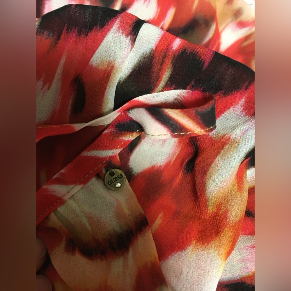 🆕GUESS - M - NWT - RED MULTI CHIFFON HIGH-LO / MAXI DRESS - Picture 8 of 16